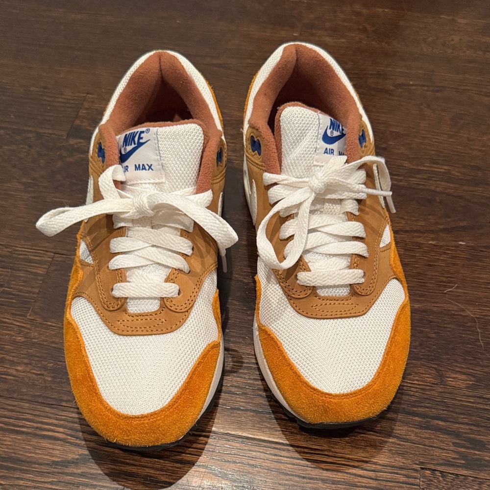 Nike Air Max Men's White, Tan and Cognac Sneakers - Picture 4 of 11